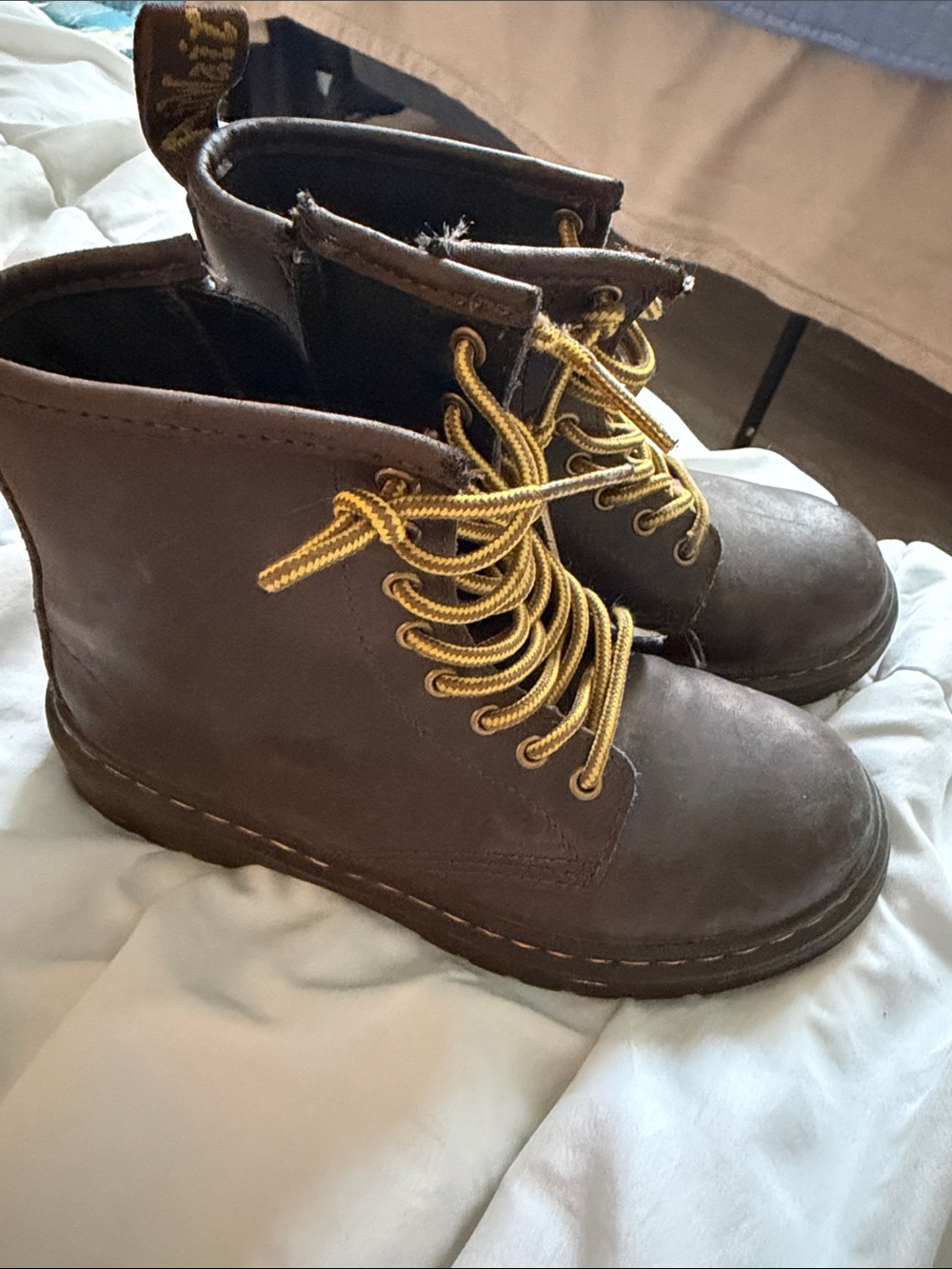 Dr. Martens Kids Brown Leather Lace-Up Boots with Yellow Laces